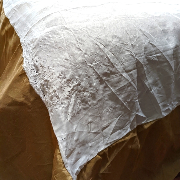 BED SKIRT Gold Queen - Picture 4 of 4